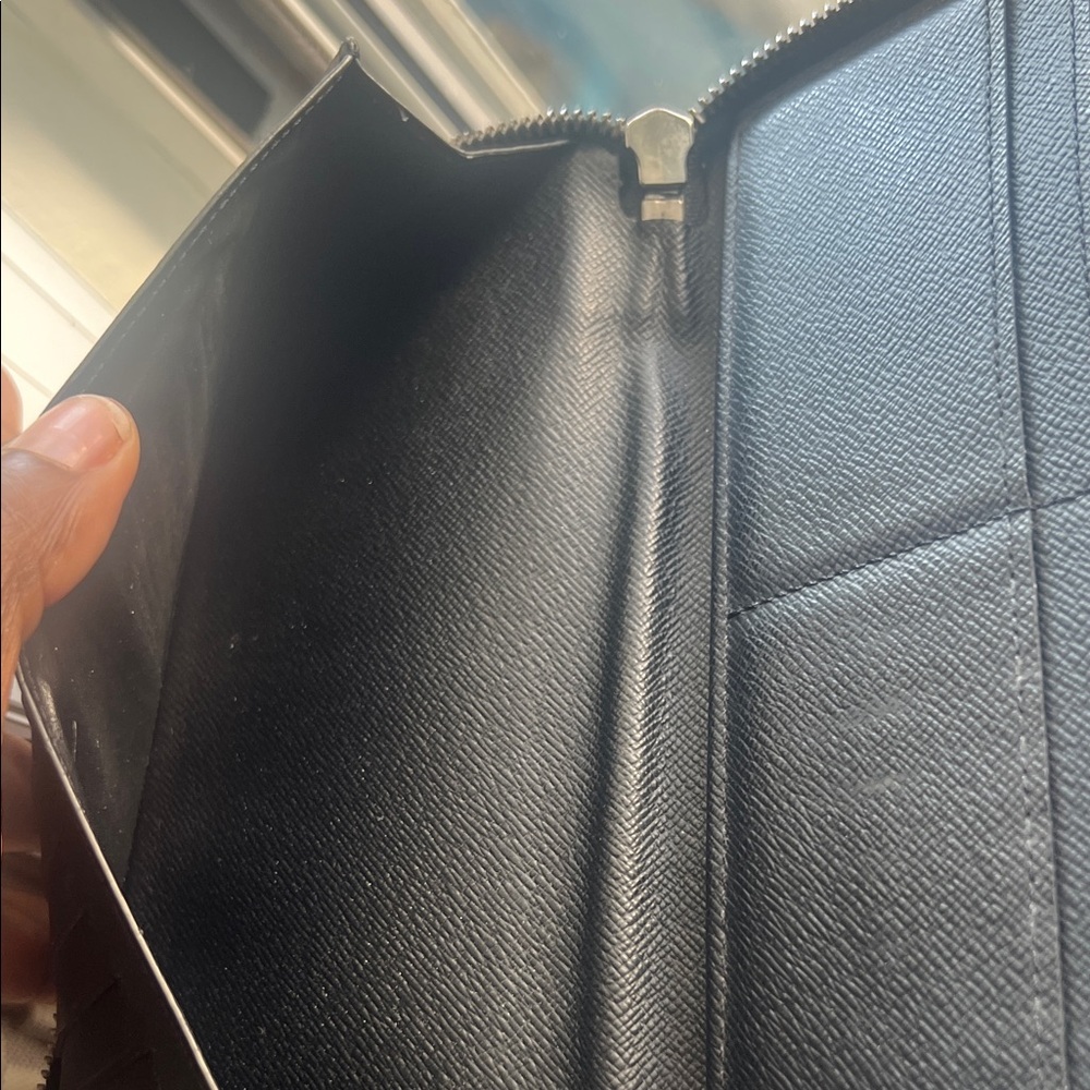 Louis Vuitton Black Monogram Zipper Wallet - Picture 5 of 10